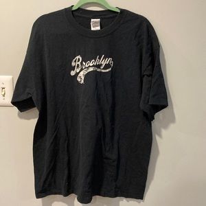 Brooklyn graphic tee size XL